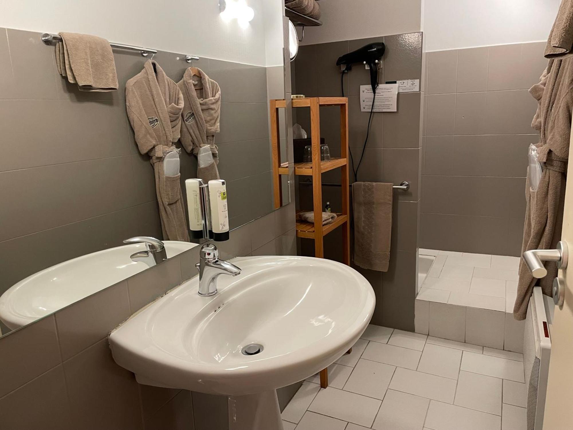 Hotel Logis De France 3 étoiles Pamiers